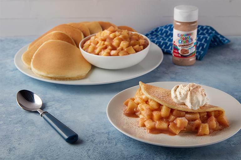 Panqueques de Pay de Manzana con Cinnadust