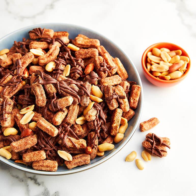 Snack Mix de Chocolate Churros y Chile